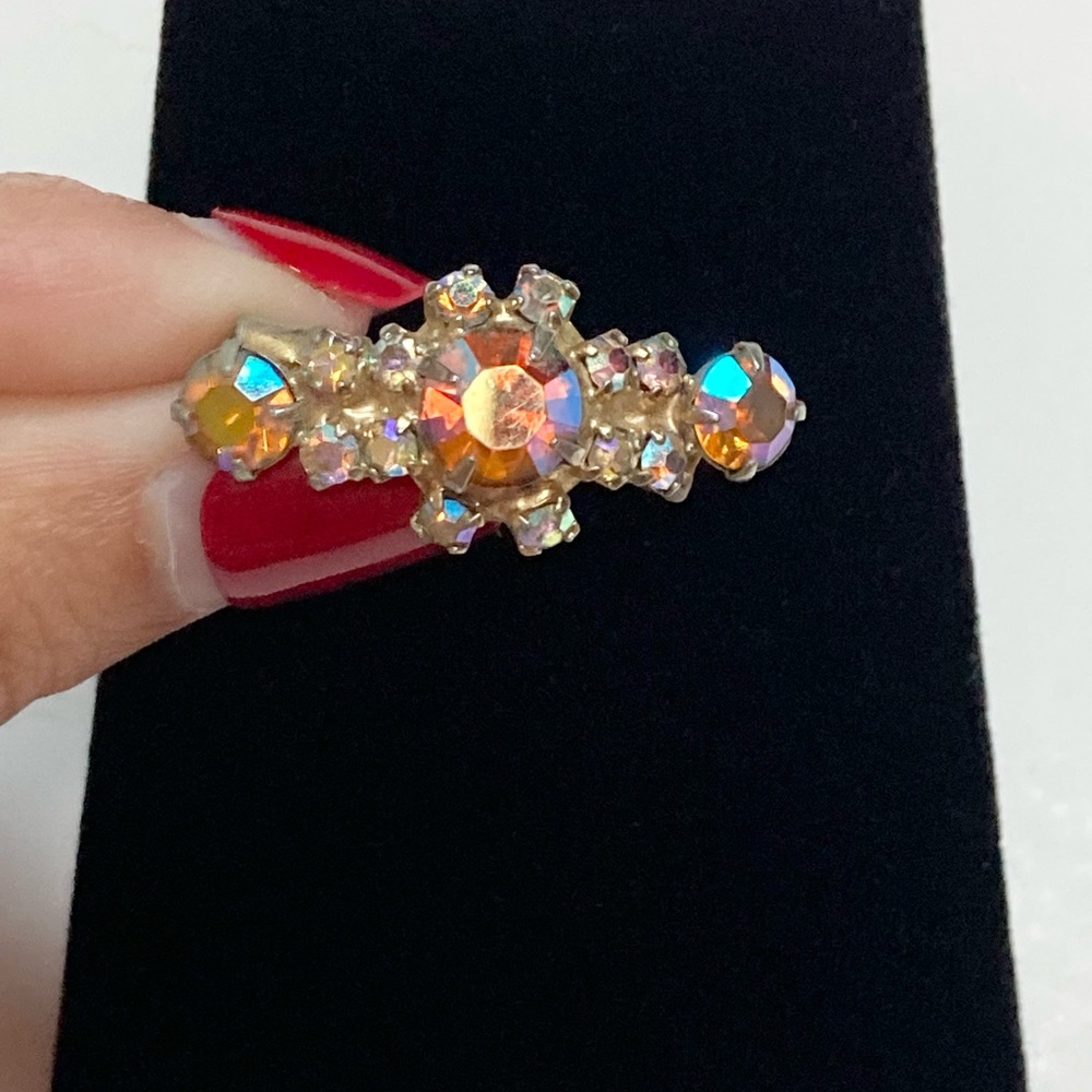 Vintage Aurora Borealis AB Crystal Rhinestone Prong Set Brooch Pin
